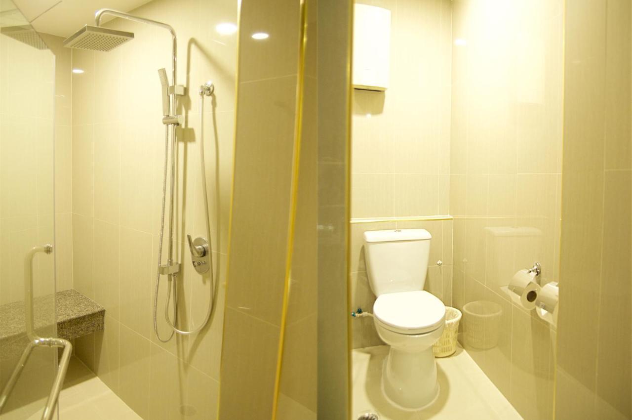 Jolly Suites & Spa Thapra Bangkok Eksteriør bilde
