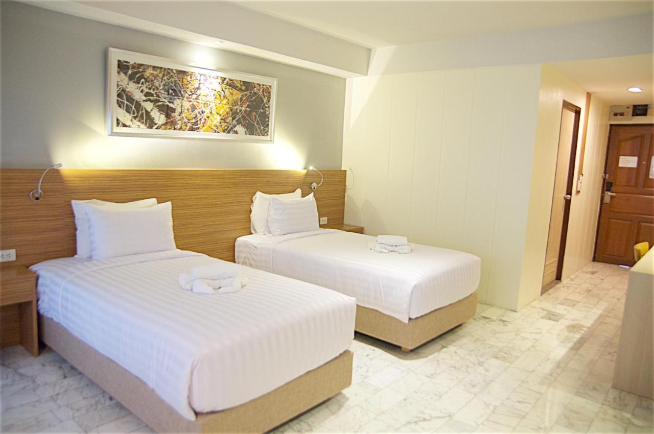 Jolly Suites & Spa Thapra Bangkok Eksteriør bilde